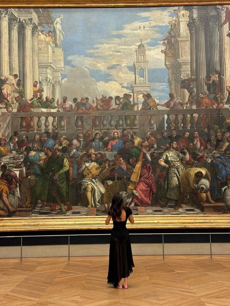 Kendall Jenner Stepped Out For a Chic (and Barefoot?) Museum Date With Bad Bunny at the Louvre