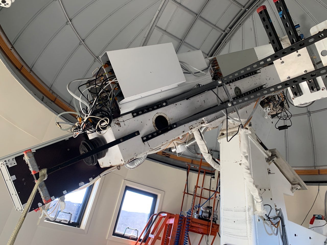 MLSO spar showing little to no ash