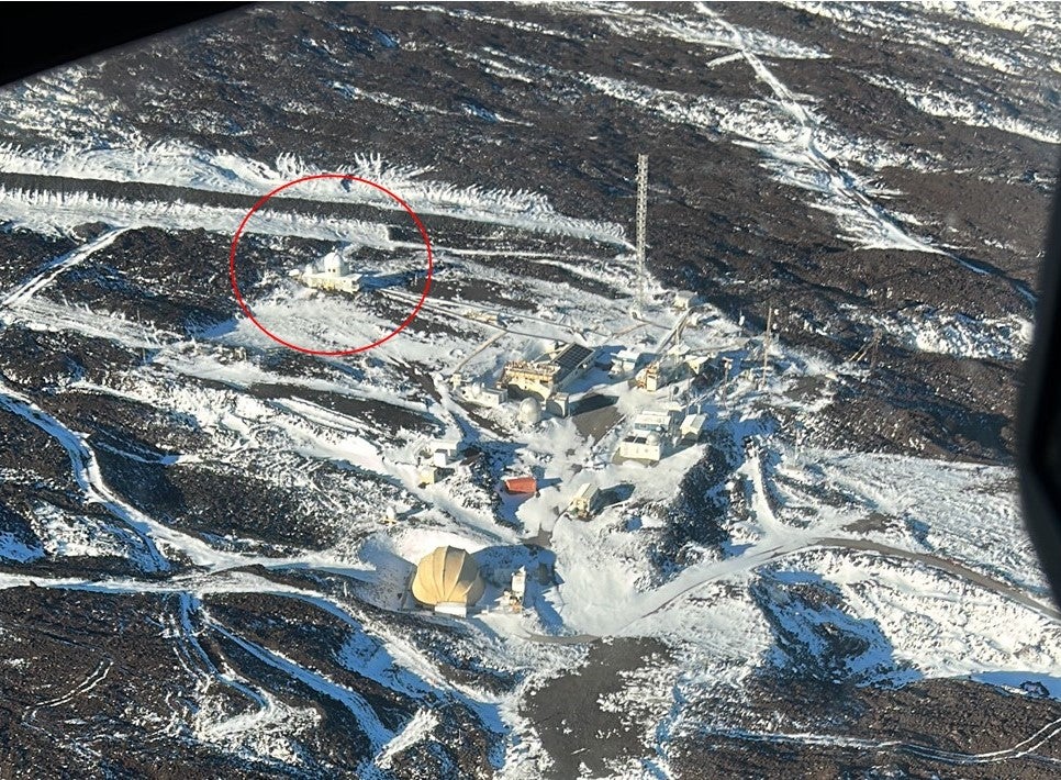 View of Mauna Loa Observatory by helicopter